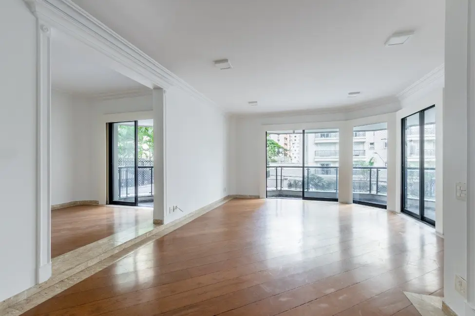 Foto 1 de Apartamento com 3 quartos à venda, 200m2 em Santa Cecília, São Paulo - SP