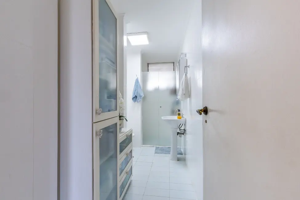 Foto 8 de Apartamento com 3 quartos à venda, 168m2 em Higienópolis, São Paulo - SP