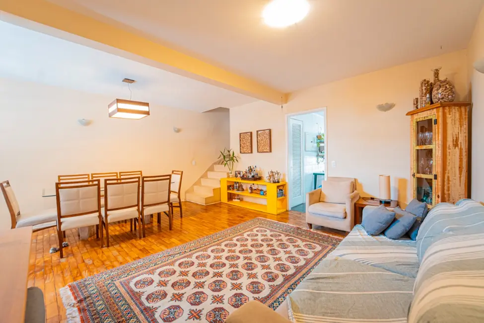 Sobrado com 3 quartos à venda, 211m2 em Campo Belo, São Paulo - SP - imagem 1 Foto 1 de Sobrado com 3 quartos à venda, 211m2 em Campo Belo, São Paulo - SP