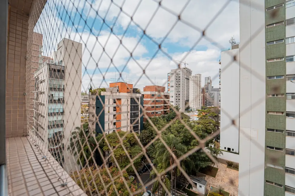 Apartamento com 2 quartos à venda, 85m2 em Moema, São Paulo - SP - imagem 7 Foto 7 de Apartamento com 2 quartos à venda, 85m2 em Moema, São Paulo - SP