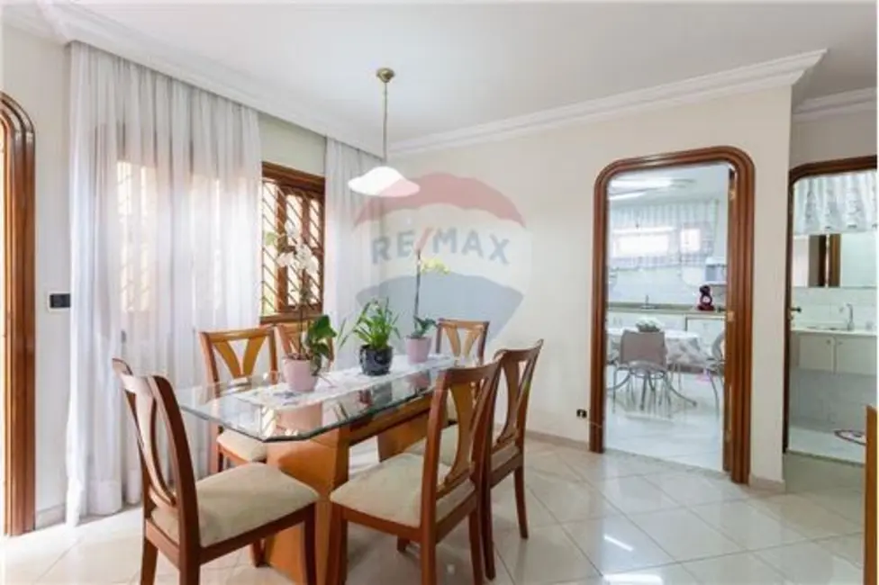 Sobrado com 3 quartos à venda, 200m2 em Vila Prudente, São Paulo - SP - imagem 3 Foto 3 de Sobrado com 3 quartos à venda, 200m2 em Vila Prudente, São Paulo - SP