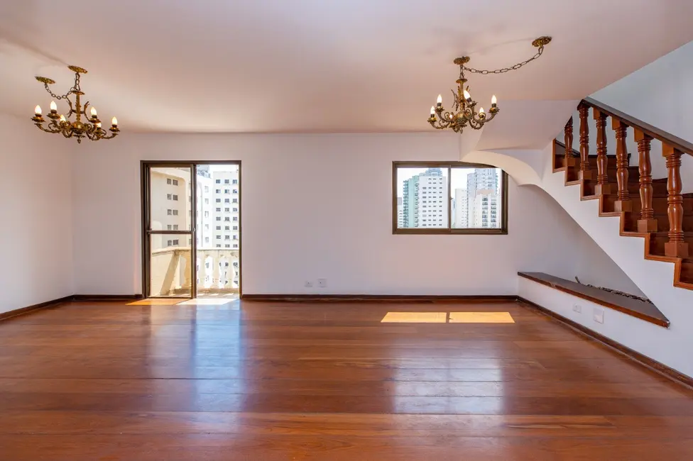 Foto 2 de Cobertura com 4 quartos à venda, 289m2 em Moema, São Paulo - SP