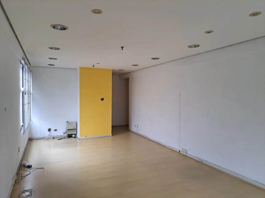 Foto 3 de Sala Comercial à venda, 43m2 em Vila Nova Conceição, São Paulo - SP