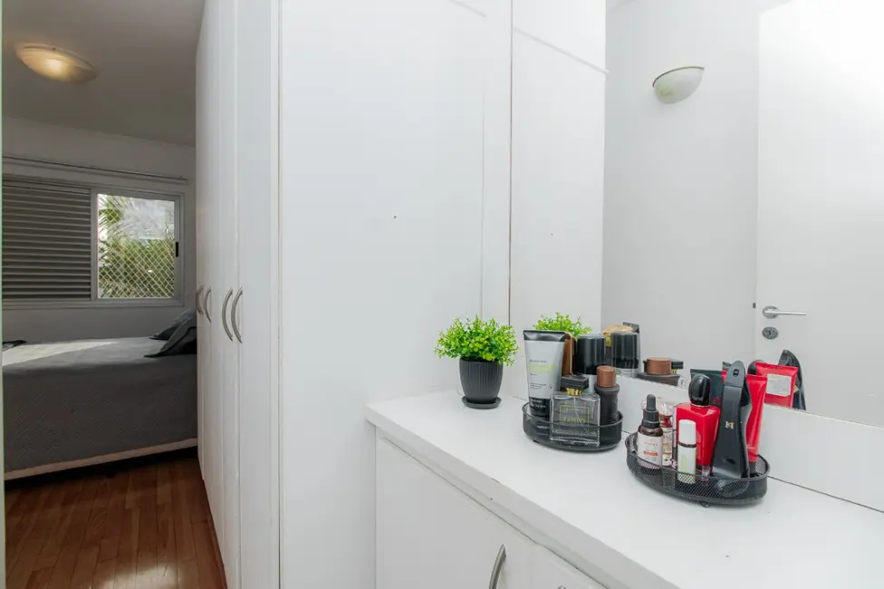 Apartamento com 3 quartos à venda, 78m2 em Vila Olímpia, São Paulo - SP - imagem 7 Foto 7 de Apartamento com 3 quartos à venda, 78m2 em Vila Olímpia, São Paulo - SP