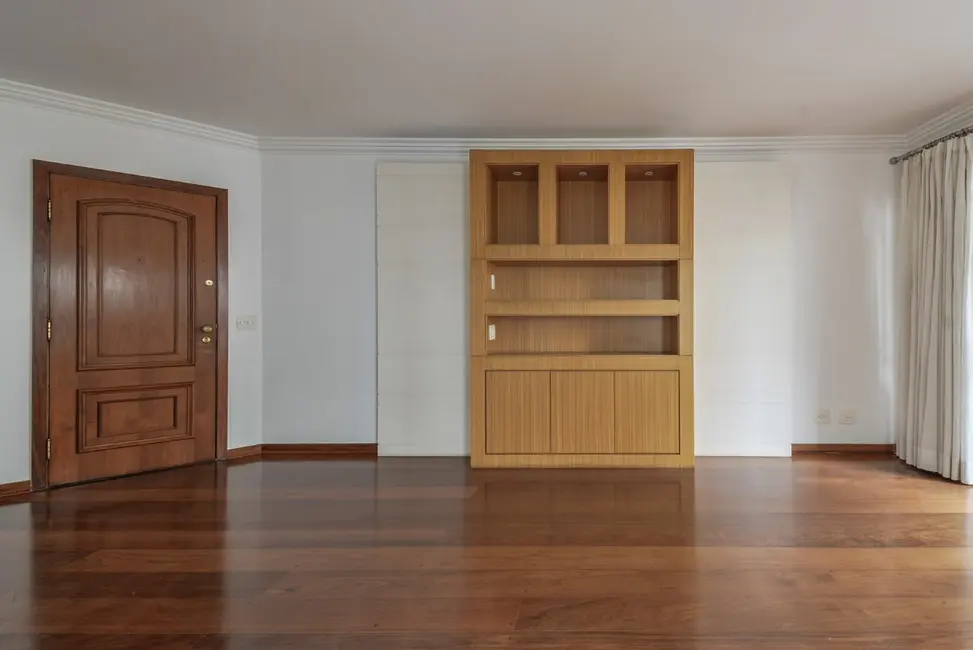 Apartamento com 3 quartos à venda, 178m2 em Campo Belo, São Paulo - SP - imagem 7 Foto 7 de Apartamento com 3 quartos à venda, 178m2 em Campo Belo, São Paulo - SP