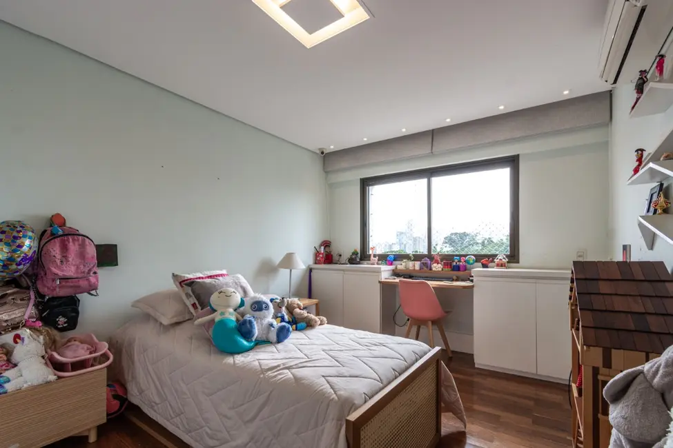 Apartamento com 3 quartos à venda, 210m2 em Brooklin Novo, São Paulo - SP - imagem 7 Foto 7 de Apartamento com 3 quartos à venda, 210m2 em Brooklin Novo, São Paulo - SP