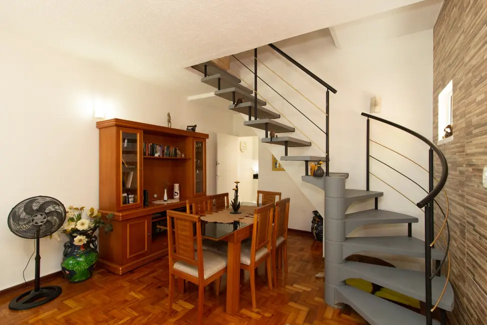 Sobrado com 4 quartos à venda, 164m2 em Santo Amaro, São Paulo - SP - imagem 3 Foto 3 de Sobrado com 4 quartos à venda, 164m2 em Santo Amaro, São Paulo - SP