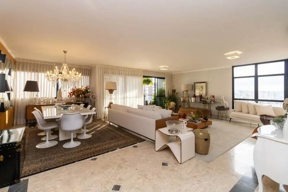 Apartamento com 3 quartos à venda, 222m2 em Lapa, São Paulo - SP - imagem 1 Foto 1 de Apartamento com 3 quartos à venda, 222m2 em Lapa, São Paulo - SP