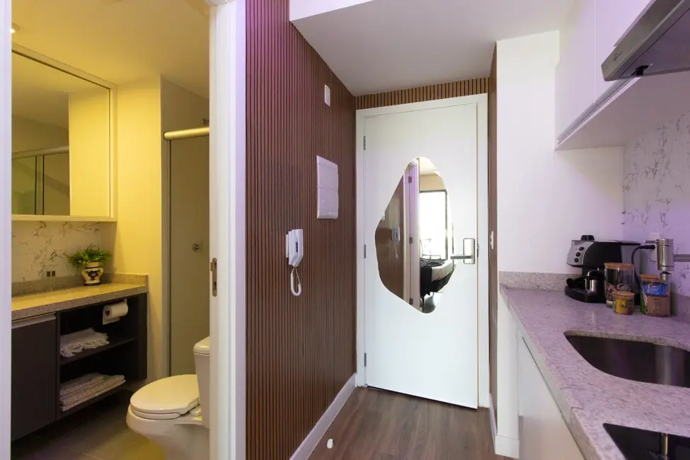 Foto 2 de Apartamento à venda, 27m2 em Moema, São Paulo - SP