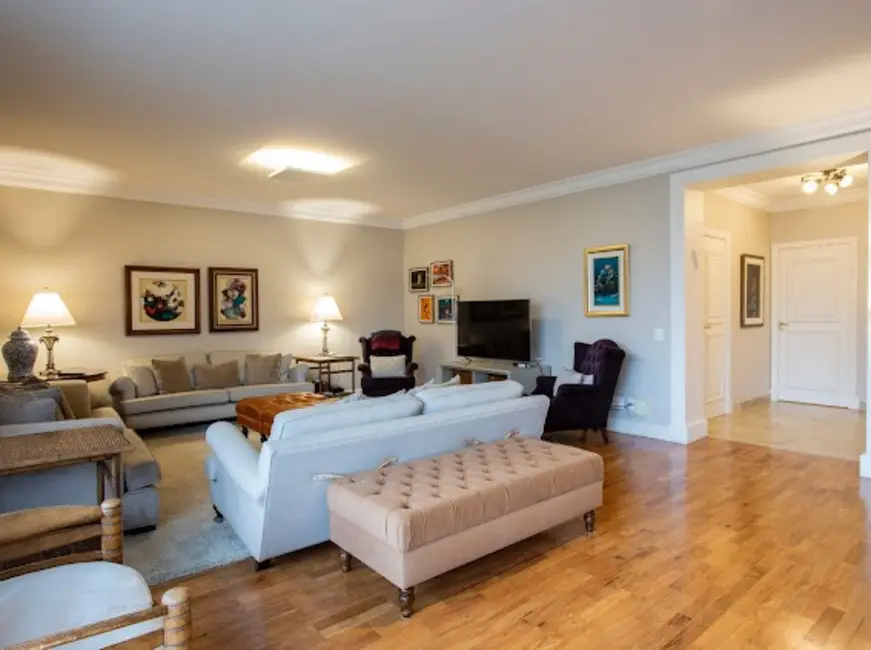 Apartamento com 4 quartos à venda, 323m2 em Higienópolis, São Paulo - SP - imagem 8 Foto 8 de Apartamento com 4 quartos à venda, 323m2 em Higienópolis, São Paulo - SP