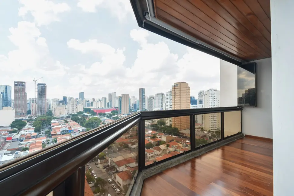 Apartamento com 2 quartos à venda, 151m2 em Vila Nova Conceição, São Paulo - SP - imagem 4 Foto 4 de Apartamento com 2 quartos à venda, 151m2 em Vila Nova Conceição, São Paulo - SP