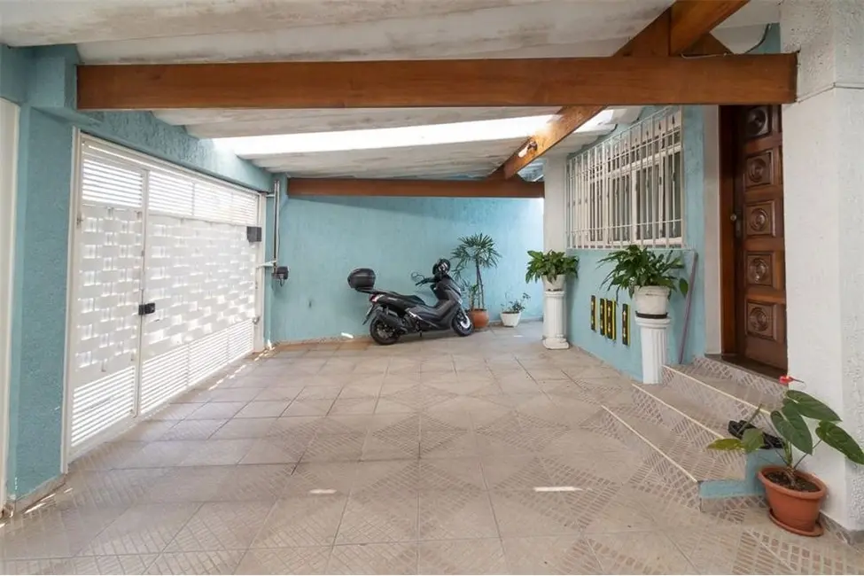 Foto 3 de Casa com 5 quartos à venda, 215m2 em Vila Romero, São Paulo - SP