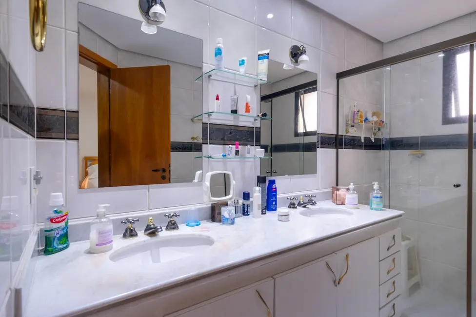 Apartamento com 4 quartos à venda, 184m2 em Perdizes, São Paulo - SP - imagem 4 Foto 4 de Apartamento com 4 quartos à venda, 184m2 em Perdizes, São Paulo - SP