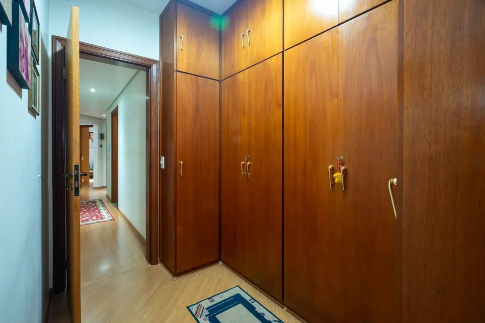 Apartamento com 4 quartos à venda, 184m2 em Perdizes, São Paulo - SP - imagem 6 Foto 6 de Apartamento com 4 quartos à venda, 184m2 em Perdizes, São Paulo - SP