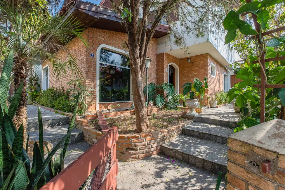 Casa com 4 quartos à venda, 265m2 em Jardim das Vertentes, São Paulo - SP - imagem 2 Foto 2 de Casa com 4 quartos à venda, 265m2 em Jardim das Vertentes, São Paulo - SP