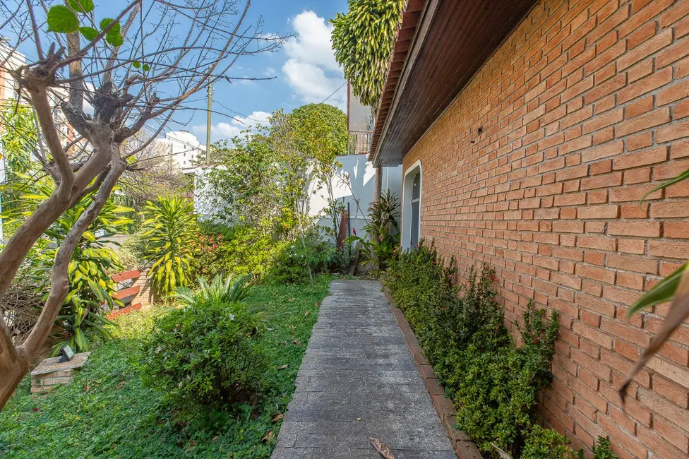 Casa com 4 quartos à venda, 265m2 em Jardim das Vertentes, São Paulo - SP - imagem 5 Foto 5 de Casa com 4 quartos à venda, 265m2 em Jardim das Vertentes, São Paulo - SP