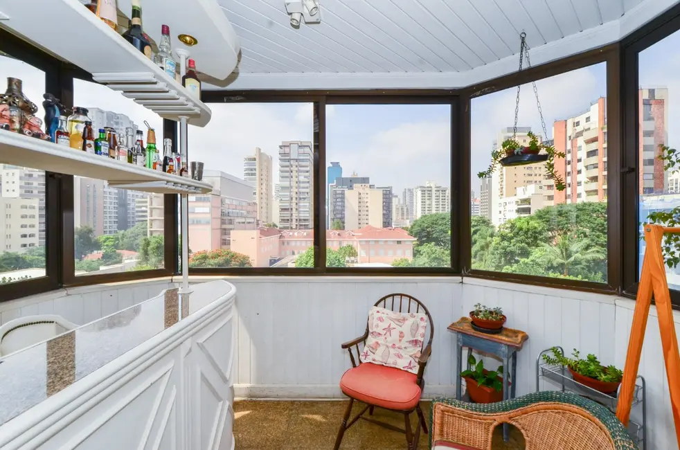 Foto 6 de Apartamento com 4 quartos à venda, 212m2 em Moema, São Paulo - SP
