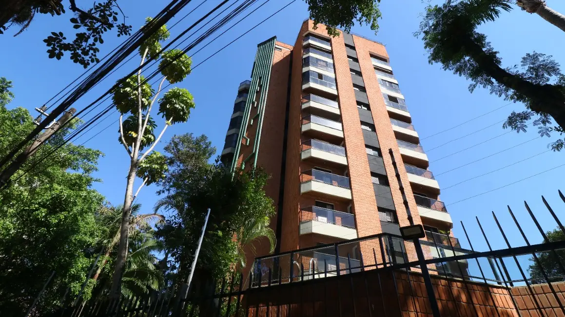 Foto 1 de Apartamento com 3 quartos à venda, 200m2 em Vila Suzana, São Paulo - SP