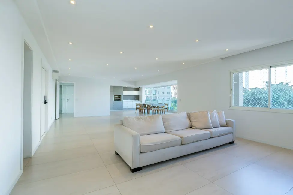 Apartamento com 3 quartos à venda, 235m2 em Vila Nova Conceição, São Paulo - SP - imagem 5 Foto 5 de Apartamento com 3 quartos à venda, 235m2 em Vila Nova Conceição, São Paulo - SP