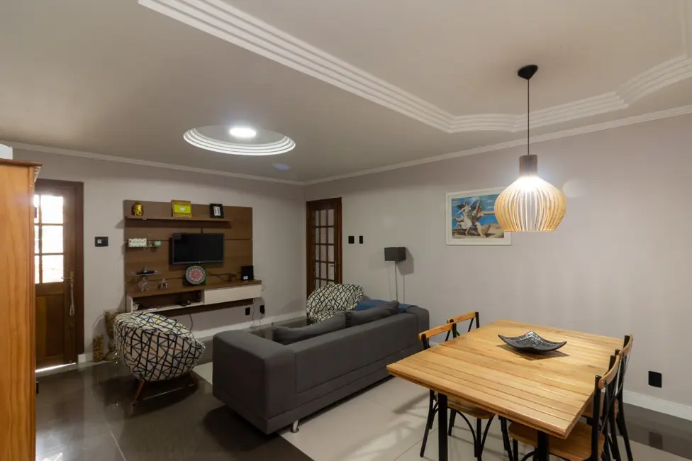 Foto 5 de Casa com 3 quartos à venda, 252m2 em Jaraguá, São Paulo - SP