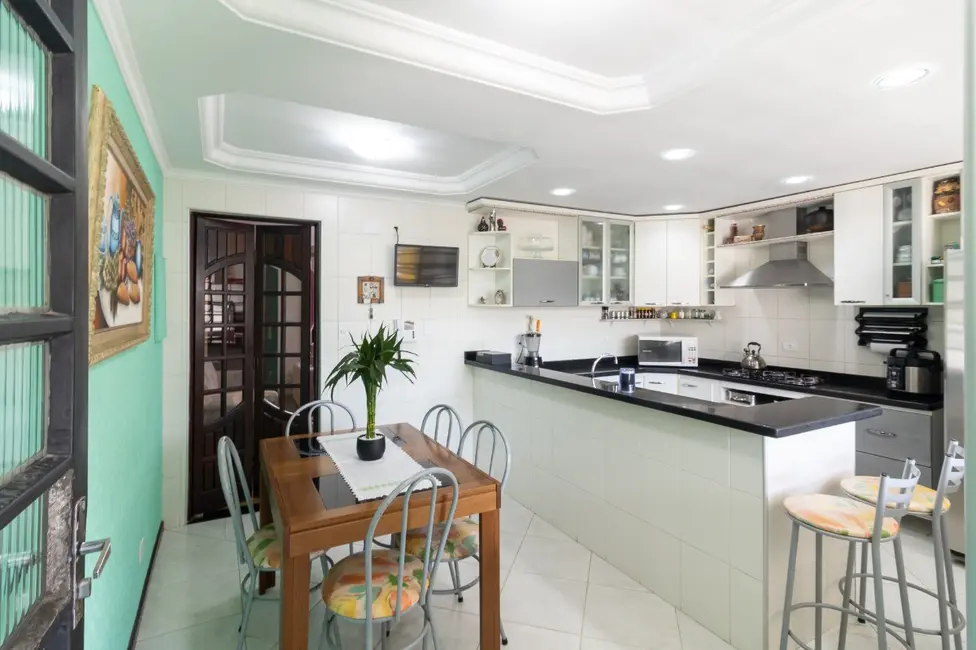 Foto 3 de Casa com 3 quartos à venda, 219m2 em Jaraguá, São Paulo - SP