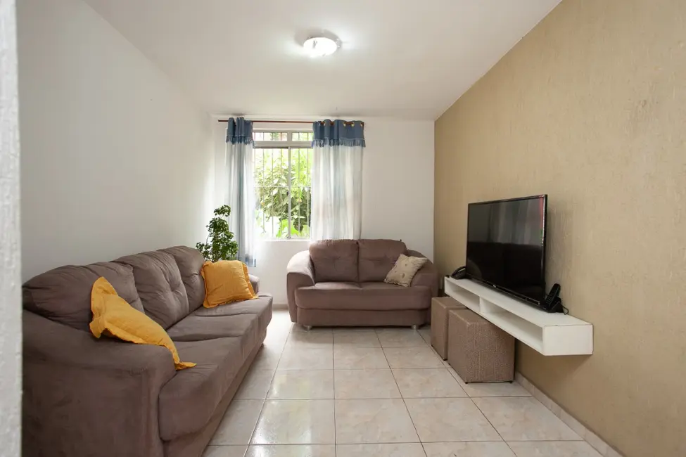 Foto 2 de Apartamento com 2 quartos à venda, 48m2 em Vila Pereira Cerca, São Paulo - SP