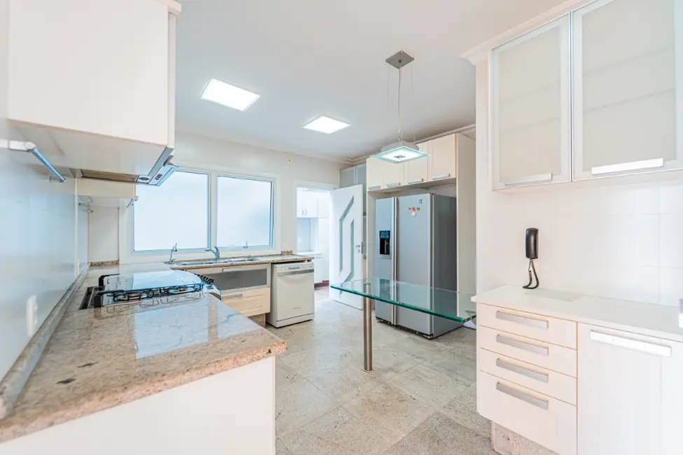 Casa de Condomínio com 6 quartos à venda, 700m2 em Chácara Monte Alegre, São Paulo - SP - imagem 9 Foto 9 de Casa de Condomínio com 6 quartos à venda, 700m2 em Chácara Monte Alegre, São Paulo - SP