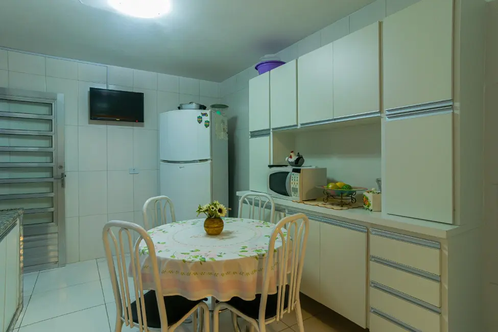 Foto 6 de Casa com 2 quartos à venda, 78m2 em Jardim Mangalot, São Paulo - SP