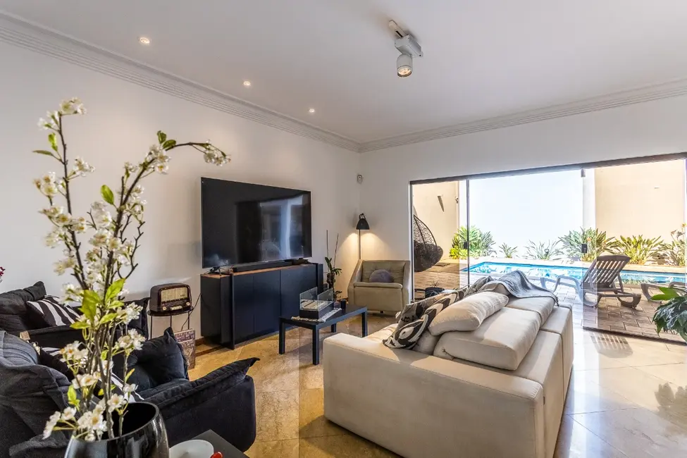 Casa com 3 quartos à venda, 373m2 em City América, São Paulo - SP - imagem 3 Foto 3 de Casa com 3 quartos à venda, 373m2 em City América, São Paulo - SP