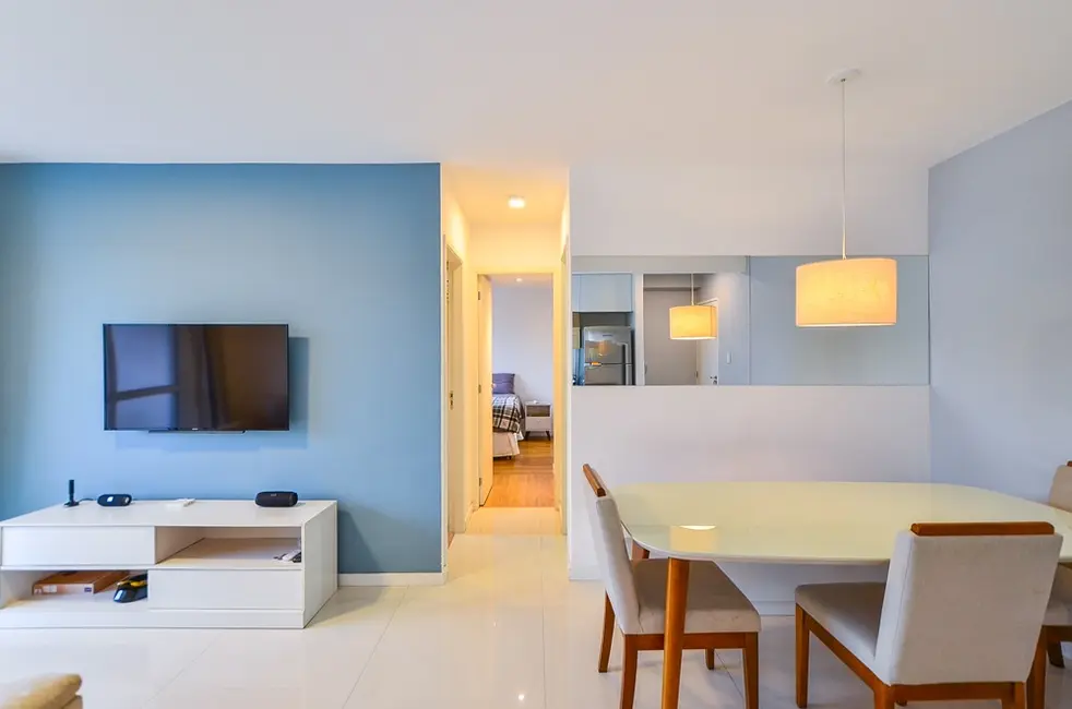 Foto 2 de Apartamento com 2 quartos à venda, 60m2 em Santo Amaro, São Paulo - SP