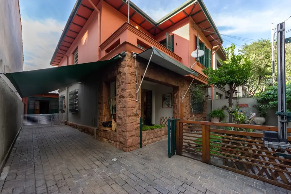 Casa com 3 quartos à venda, 220m2 em Perdizes, São Paulo - SP - imagem 1 Foto 1 de Casa com 3 quartos à venda, 220m2 em Perdizes, São Paulo - SP