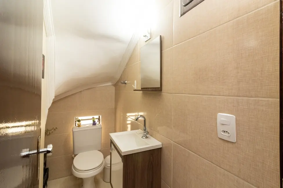 Sobrado com 4 quartos à venda, 150m2 em Parque São Domingos, São Paulo - SP - imagem 5 Foto 5 de Sobrado com 4 quartos à venda, 150m2 em Parque São Domingos, São Paulo - SP