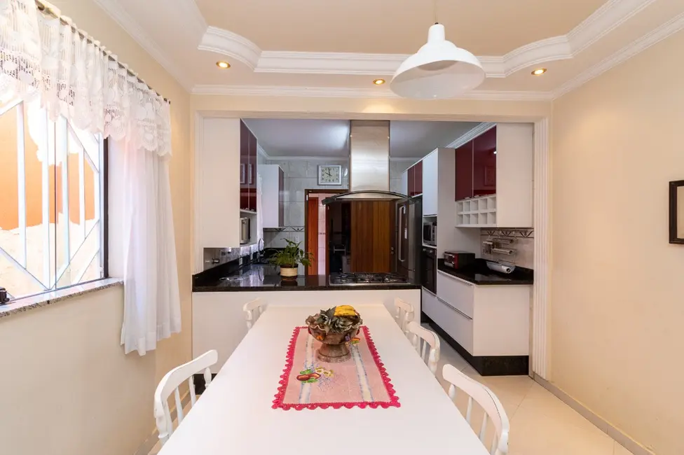 Foto 5 de Sobrado com 4 quartos à venda, 217m2 em Parque São Domingos, São Paulo - SP