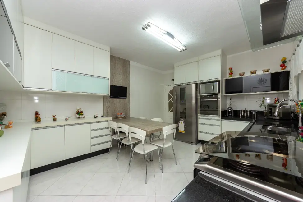 Foto 5 de Casa com 3 quartos à venda, 206m2 em Parque São Domingos, São Paulo - SP