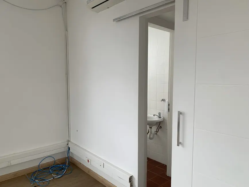 Foto 3 de Sala Comercial à venda, 64m2 em Perdizes, São Paulo - SP