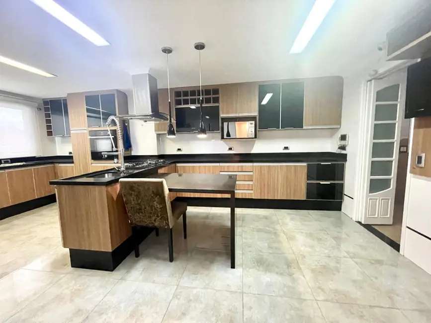 Casa com 4 quartos à venda, 345m2 em Vila Salete, São Paulo - SP - imagem 8 Foto 8 de Casa com 4 quartos à venda, 345m2 em Vila Salete, São Paulo - SP