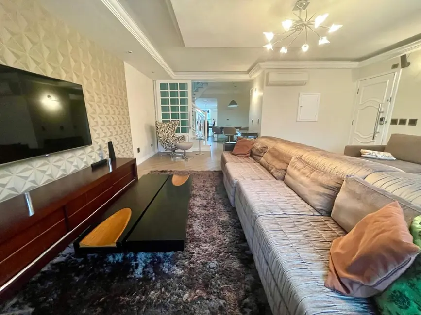 Casa com 4 quartos à venda, 345m2 em Vila Salete, São Paulo - SP - imagem 1 Foto 1 de Casa com 4 quartos à venda, 345m2 em Vila Salete, São Paulo - SP