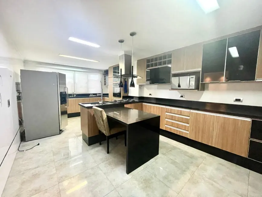 Casa com 4 quartos à venda, 345m2 em Vila Salete, São Paulo - SP - imagem 9 Foto 9 de Casa com 4 quartos à venda, 345m2 em Vila Salete, São Paulo - SP