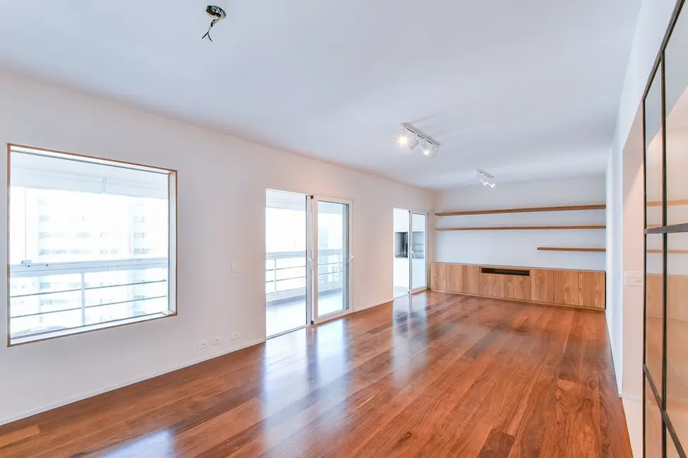 Apartamento com 3 quartos à venda, 138m2 em Vila Olímpia, São Paulo - SP - imagem 4 Foto 4 de Apartamento com 3 quartos à venda, 138m2 em Vila Olímpia, São Paulo - SP