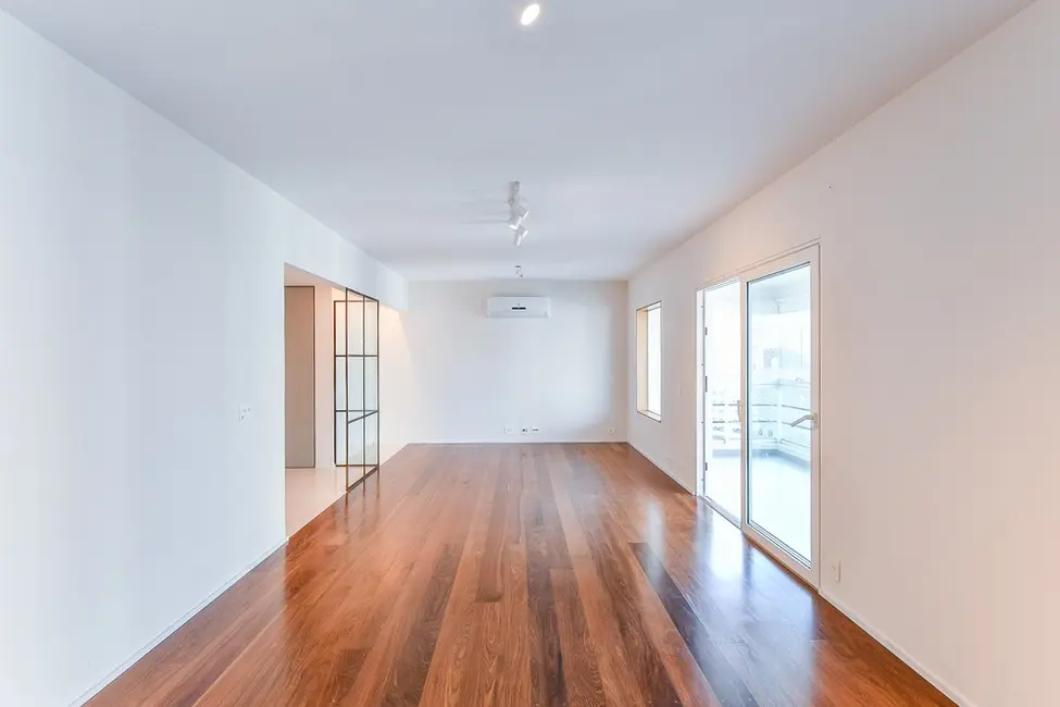 Foto 2 de Apartamento com 3 quartos à venda, 138m2 em Vila Olímpia, São Paulo - SP