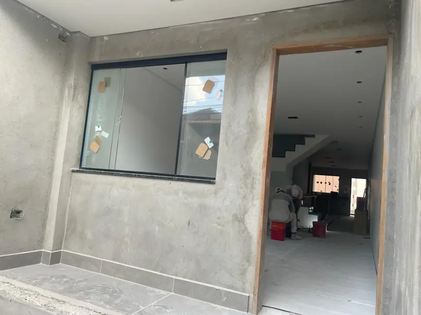 Foto 3 de Casa com 3 quartos à venda, 189m2 em Vila Domitila, São Paulo - SP