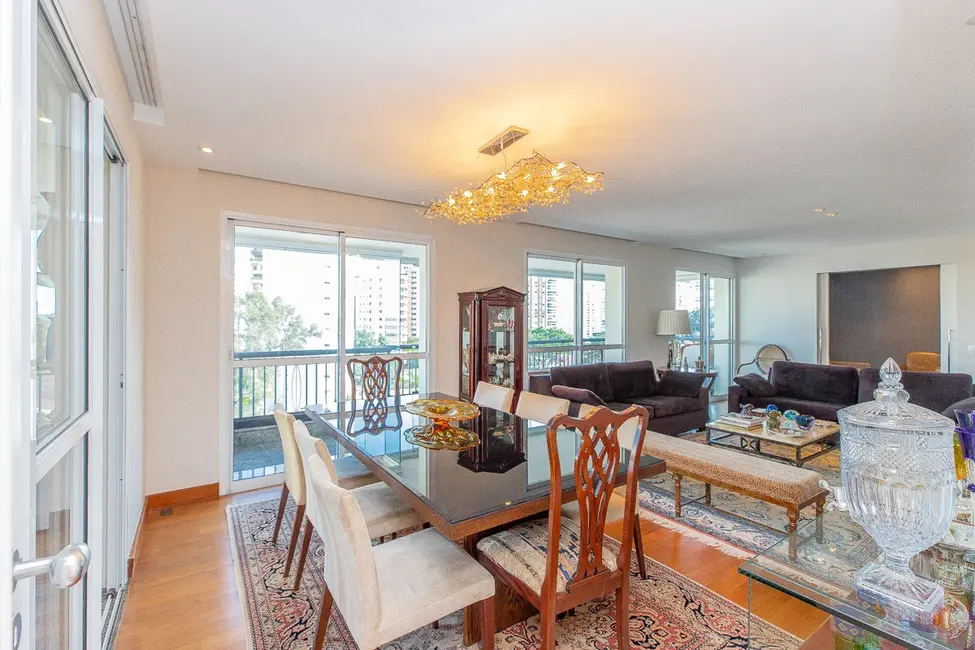Apartamento com 3 quartos à venda, 251m2 em Campo Belo, São Paulo - SP - imagem 7 Foto 7 de Apartamento com 3 quartos à venda, 251m2 em Campo Belo, São Paulo - SP