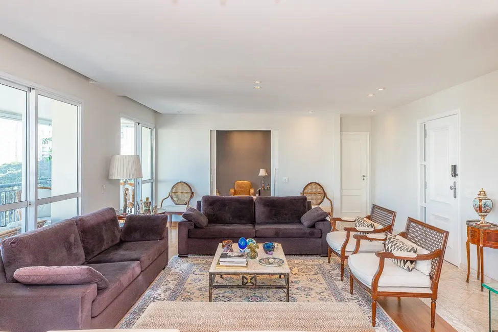 Apartamento com 3 quartos à venda, 251m2 em Campo Belo, São Paulo - SP - imagem 5 Foto 5 de Apartamento com 3 quartos à venda, 251m2 em Campo Belo, São Paulo - SP