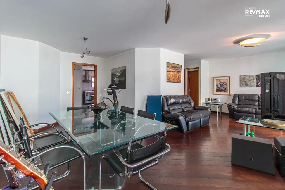 Foto 5 de Apartamento com 4 quartos à venda, 176m2 em Vila Mariana, São Paulo - SP