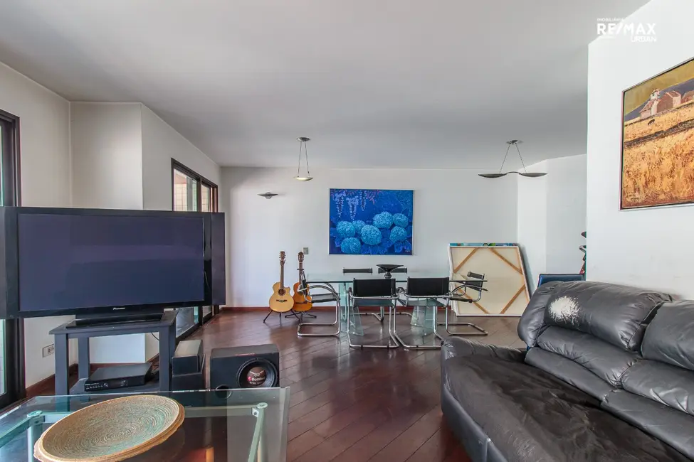 Foto 3 de Apartamento com 4 quartos à venda, 176m2 em Vila Mariana, São Paulo - SP