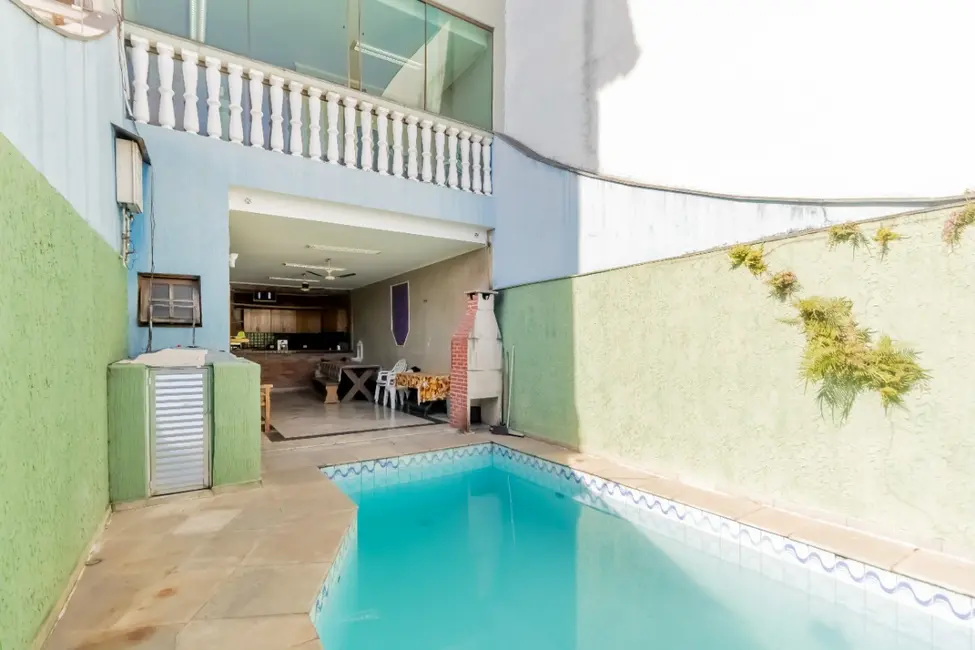Foto 1 de Sobrado com 4 quartos à venda, 385m2 em Vila Canero, São Paulo - SP