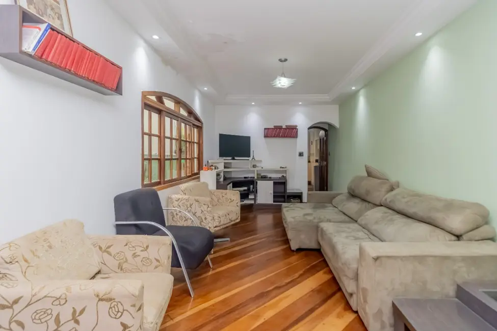 Foto 2 de Sobrado com 4 quartos à venda, 385m2 em Vila Canero, São Paulo - SP
