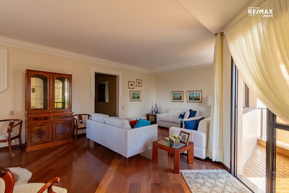 Foto 6 de Apartamento com 4 quartos à venda, 250m2 em Aclimação, São Paulo - SP