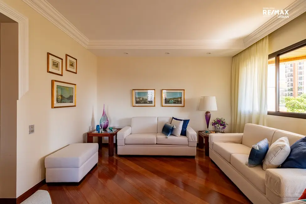 Foto 2 de Apartamento com 4 quartos à venda, 250m2 em Aclimação, São Paulo - SP