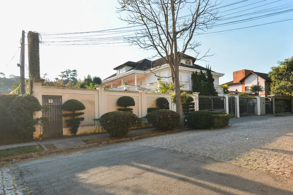 Foto 2 de Casa de Vila com 4 quartos à venda, 450m2 em Caxingui, São Paulo - SP